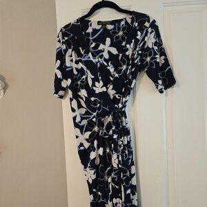 Womens A Pea in the Pod Maternity Size Small Navy Floral Wrap Dress